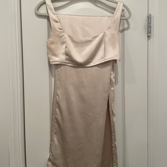 PRINCESS POLLY SATIN TWO PIECE SET - Picture 5 of 6